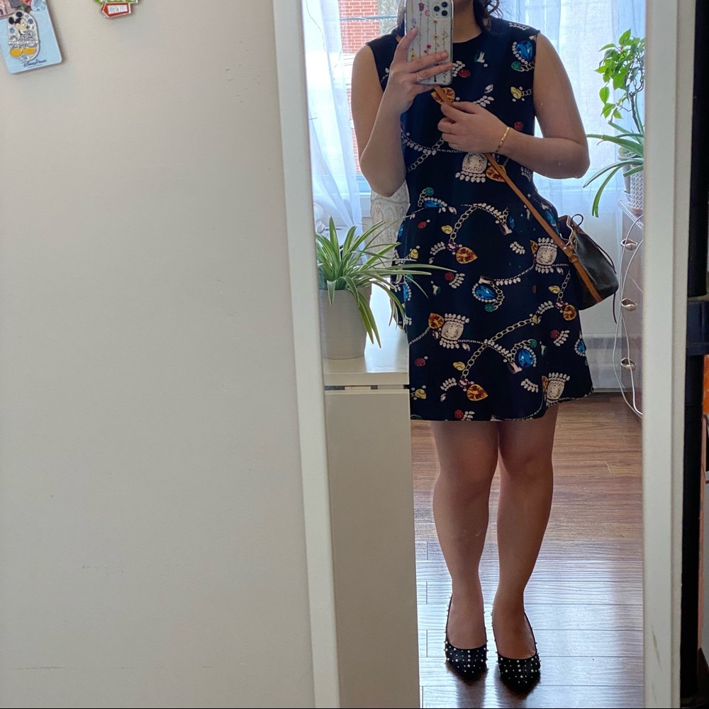 A line H&M dress nice flare bouncy